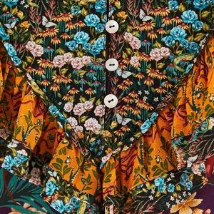 Farm Rio Ditsy Floral Blouse Top Ruffle Ballon Sleeves Colorful Flowers Size S